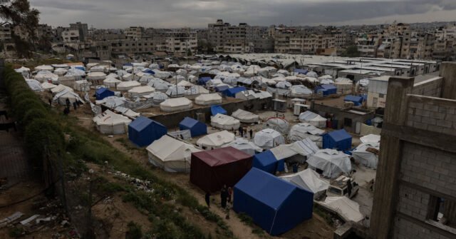 À medida que Israel se expande ofensivo, o número de mortos em Gaza passa 50.000, diz o Ministério da Saúde
