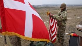 Anexacao-dos-EUA-da-Groenlandia-vai-acontecer-e-a-OTAN.jpg Anexação dos EUA da Groenlândia 'vai acontecer' e a OTAN poderia 'se envolver' - Trump - RT World News