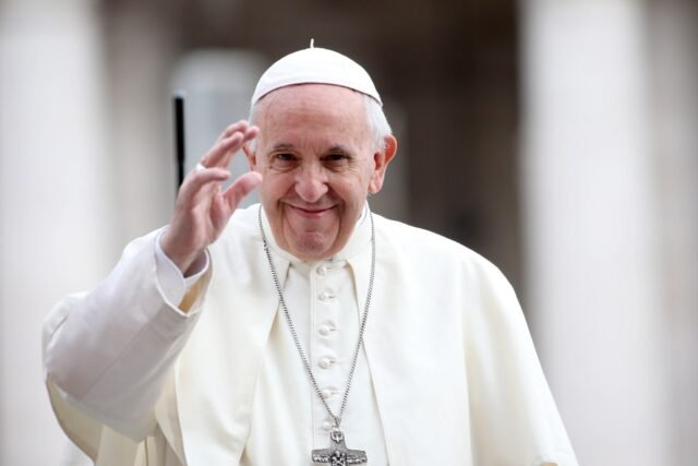 Atualização do Major Pope Health como Pontiff continua a recuperação de Brink of Death & Docs diz que agora não está 'em perigo iminente'
