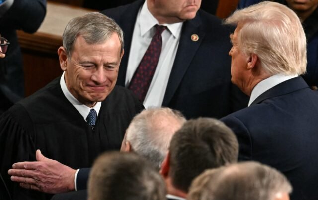 Como-um-caso-de-1803-explica-a-abordagem-de-John.jpg Como um caso de 1803 explica a abordagem de John Roberts para Donald Trump