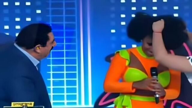 "Isso é uma peruca? Eu vi um piolhos": os anfitriões de televisão humilham dançarino negro, tem assistente puxando o cabelo para provar que é real
