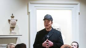 Musk pede sanções aos oligarcas ucranianos – RT World News Musk pede sanções aos oligarcas ucranianos - RT World News