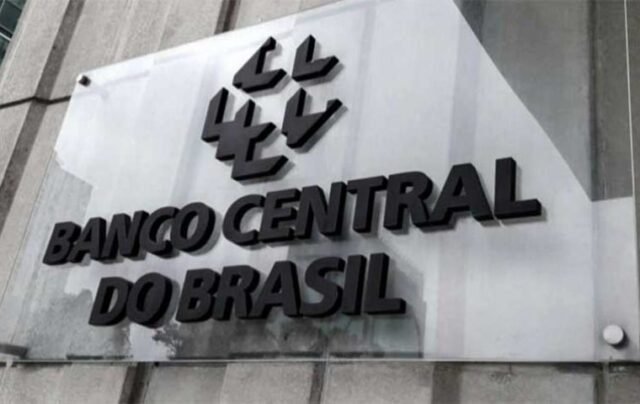 O Banco Central Brasileiro eleva a taxa de juros para o mais alto em nove anos, 14,25% - MercOpress
