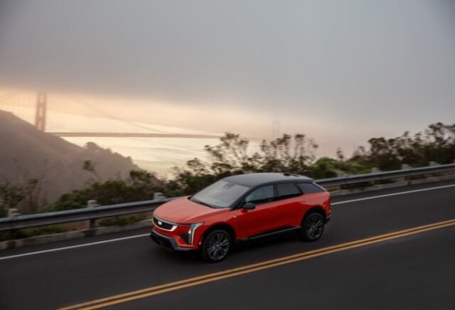 O Cadillac Optiq EV e o Cadillac Escalade iQ ficam grandes em tecnologia, luxo e preço
