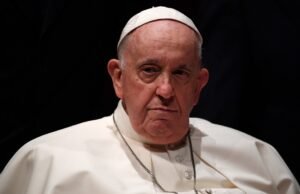 O papa doentio Francisco deve reaprender para falar depois de sofrer crise respiratória, pois o cardeal insiste que o pontífice não se aposentará – o sol O papa doentio Francisco deve reaprender para falar depois de sofrer crise respiratória, pois o cardeal insiste que o pontífice não se aposentará - o sol