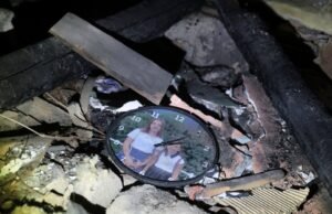 Putin elimina a família inteira com menina, 14, e os pais mortos em brutal Blitz de drones enquanto as negociações de paz ficam em equilíbrio Putin elimina a família inteira com menina, 14, e os pais mortos em brutal Blitz de drones enquanto as negociações de paz ficam em equilíbrio