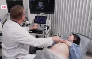 Putin paga garotas de qualquer idade de £ 1k para ter bebês e lançar a Mama A at 16 ‘show para promover o parto a futuros soldados Putin paga garotas de qualquer idade de £ 1k para ter bebês e lançar a Mama A at 16 'show para promover o parto a futuros soldados