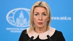 Zelensky afirma que a Rússia ‘influenciou’ as autoridades americanas – RT World News Zelensky afirma que a Rússia 'influenciou' as autoridades americanas - RT World News