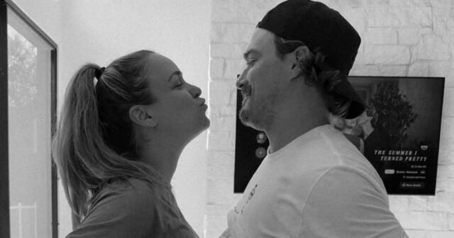 Celebridades-gravidas-de-2025-estrelas-que-estao-esperando-bebes.jpg Celebridades grávidas de 2025: estrelas que estão esperando bebês