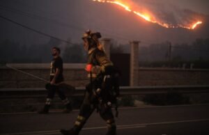 Espanha Wildfire Death Toll sobe para 4 e seis queimados horrivelmente queimados quando incêndios entram no nono dia e 2K soldados batalham no inferno Espanha Wildfire Death Toll sobe para 4 e seis queimados horrivelmente queimados quando incêndios entram no nono dia e 2K soldados batalham no inferno