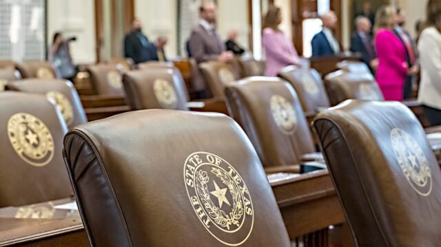Grupos de direitos civis, sem fins lucrativos alinhados democratas prontos para processar pelo mapa do congresso do Texas
