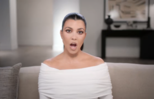 Kourtney Kardashian grávida? Os fãs espionam o possível bebê de bebê Kourtney Kardashian grávida? Os fãs espionam o possível bebê de bebê