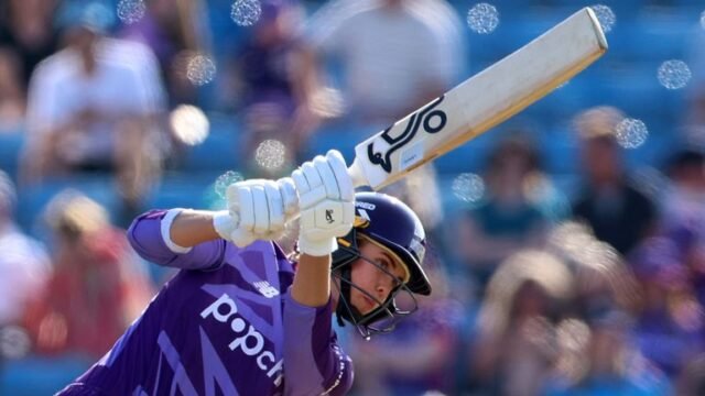 Os cem: superalimentadores do norte thrash Birmingham Phoenix para ficar no topo da mesa no torneio feminino | Notícias de críquete
