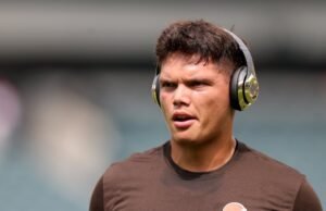 Quebrando o drama entre Dillon Gabriel, de Browns, Shedeur Sanders Quebrando o drama entre Dillon Gabriel, de Browns, Shedeur Sanders