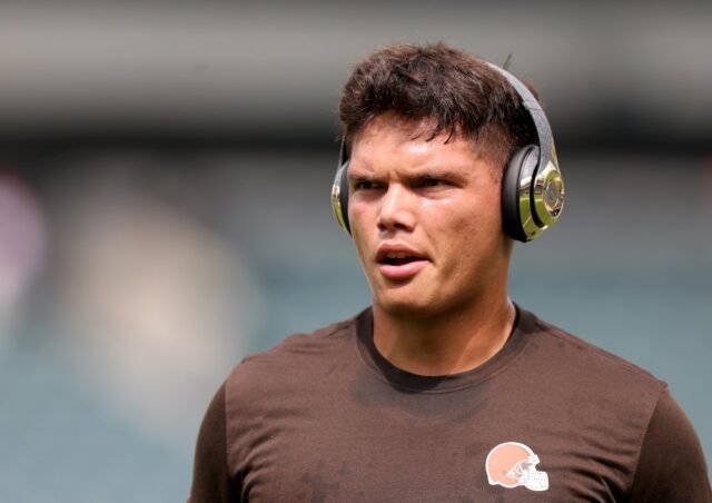 Quebrando-o-drama-entre-Dillon-Gabriel-de-Browns-Shedeur-Sanders.jpg Quebrando o drama entre Dillon Gabriel, de Browns, Shedeur Sanders