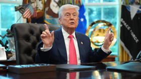 Zelensky poderia acabar com o conflito ‘imediatamente’ – Trump – RT World News Zelensky poderia acabar com o conflito 'imediatamente' - Trump - RT World News