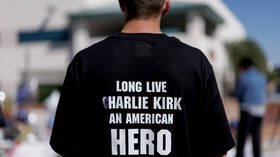 O ABC Reporter recua as observações sobre as mensagens do suspeito de Kirk – RT World News O ABC Reporter recua as observações sobre as mensagens do suspeito de Kirk - RT World News