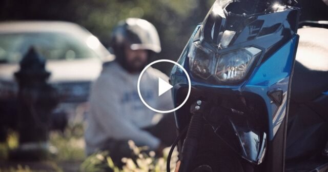 Os-trabalhadores-de-entrega-de-DC-escondidos-do-gelo.jpg Os trabalhadores de entrega de DC escondidos do gelo