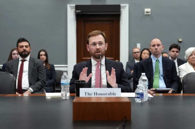 Proibição de não competição abandonada pela FTC de Trump: NPR
