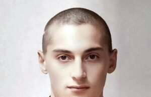 Sniper adolescente russo, 18 anos, torna -se mais jovem das tropas de Putin a serem mortas na guerra da Ucrânia depois de apenas 2 semanas na linha de frente Sniper adolescente russo, 18 anos, torna -se mais jovem das tropas de Putin a serem mortas na guerra da Ucrânia depois de apenas 2 semanas na linha de frente