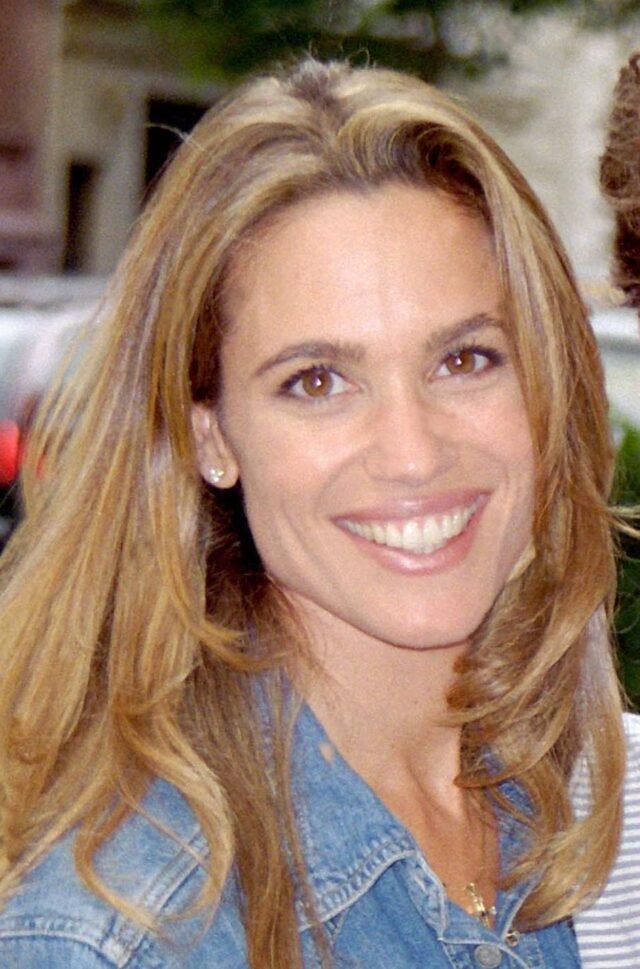 Uma jornada pela fama e família
