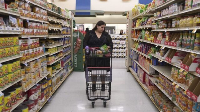 Desligamento definido para impactar o financiamento do SNAP em muitos estados
