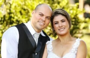 Fisiculturista, 41, esfaqueado até a morte enquanto dormia em ataque frenético por esposa ciumenta que o acusou de traí -la Fisiculturista, 41, esfaqueado até a morte enquanto dormia em ataque frenético por esposa ciumenta que o acusou de traí -la