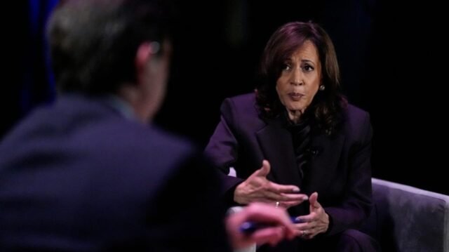 Harris: Os democratas estão ‘fazendo a coisa certa’ com o impasse de paralisação
