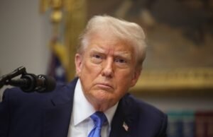 Os militares dos EUA ‘preparam-se para apreender portos e aeroportos’ na Venezuela, enquanto Trump declara guerra em escala em grande escala em cartéis de drogas Os militares dos EUA 'preparam-se para apreender portos e aeroportos' na Venezuela, enquanto Trump declara guerra em escala em grande escala em cartéis de drogas