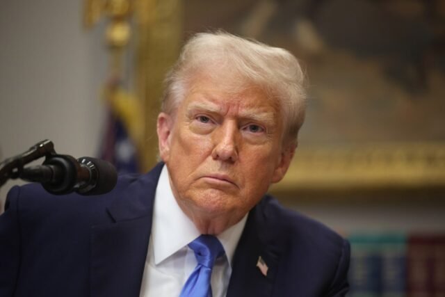 Os-militares-dos-EUA-preparam-se-para-apreender-portos-e-aeroportos.jpeg Os militares dos EUA 'preparam-se para apreender portos e aeroportos' na Venezuela, enquanto Trump declara guerra em escala em grande escala em cartéis de drogas