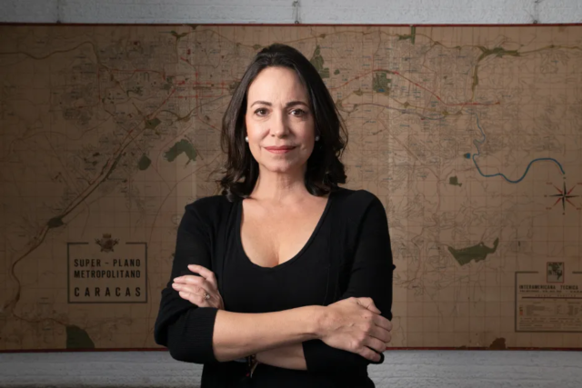 Trump merece o Prêmio Nobel da Paz no próximo ano pelo plano “notável” para o Oriente Médio, diz a vencedora María Corina Machado
