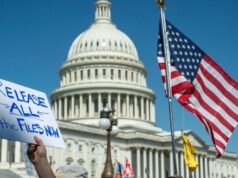 Epstein alega que Trump ‘sabia sobre as meninas’ em e-mails divulgados pelos democratas da Câmara Epstein alega que Trump ‘sabia sobre as meninas’ em e-mails divulgados pelos democratas da Câmara