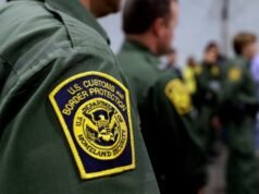 Ex-agente do CBP condenado a 15 anos de prisão por esquema de tráfico de drogas Ex-agente do CBP condenado a 15 anos de prisão por esquema de tráfico de drogas