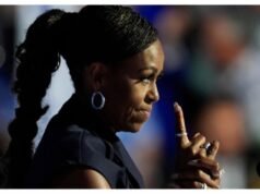 Michelle Obama: Os presidentes deveriam estabelecer um ‘padrão’ em presentes, e não dar mais acesso às ‘pessoas ricas’ Michelle Obama: Os presidentes deveriam estabelecer um 'padrão' em presentes, e não dar mais acesso às 'pessoas ricas'