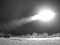 Novos detalhes sórdidos do ‘caso’ de Putin com a modelo de 17 anos surgem quando o tirano ‘contrabandeou-a secretamente para seu palácio’ Novos detalhes sórdidos do 'caso' de Putin com a modelo de 17 anos surgem quando o tirano 'contrabandeou-a secretamente para seu palácio'