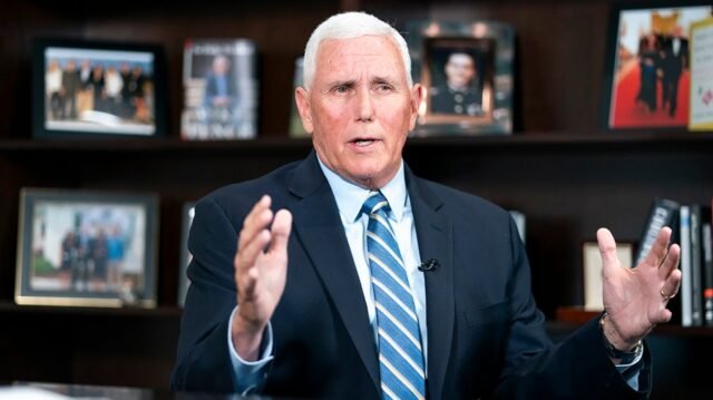 O Movimento: Mike Pence fala sobre Tucker Carlson, Heritage, Steve Bannon, RFK 
