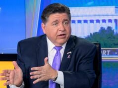 Pritzker: Trump ‘pode nos levar à guerra com a Venezuela’ para desviar a atenção da controvérsia de Epstein Pritzker: Trump 'pode nos levar à guerra com a Venezuela' para desviar a atenção da controvérsia de Epstein