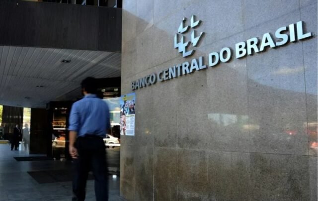 Setores produtivos do Brasil preocupados com Selic mantida em 15% — MercoPress
