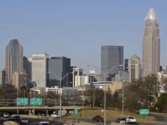 Xerife da Carolina do Norte: Charlotte é o próximo alvo da repressão à imigração de Trump Xerife da Carolina do Norte: Charlotte é o próximo alvo da repressão à imigração de Trump